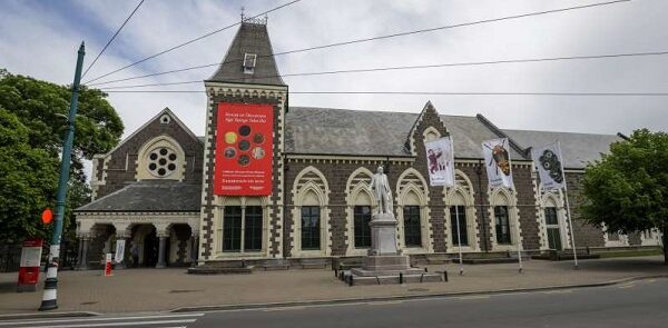 معرض بعنوان “المسجد: الإیمان والثقافه والمجتمع” بمتحف کانتربری فی نیوزیلندا